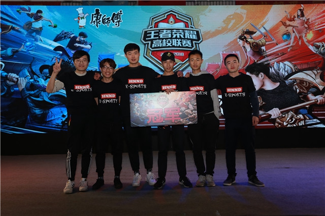 坚定自我 坚定自我