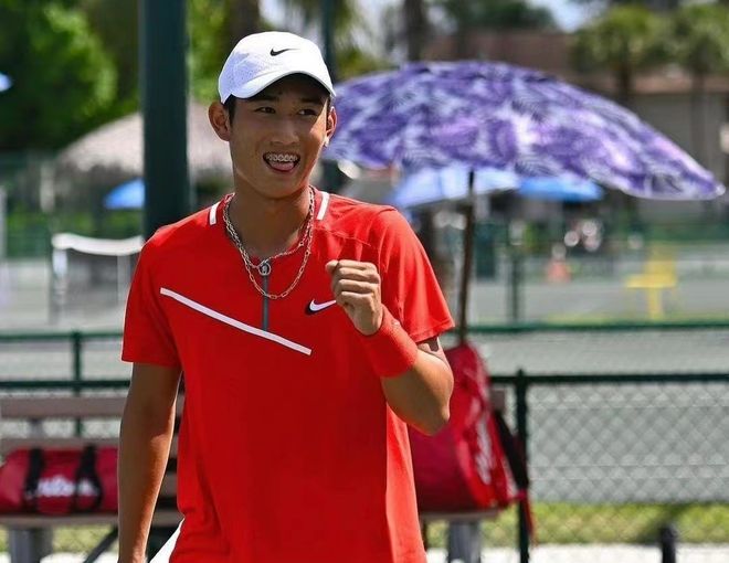 他通过中场 他通过中场