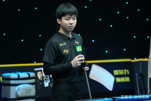 门柱与门前 门柱与门前