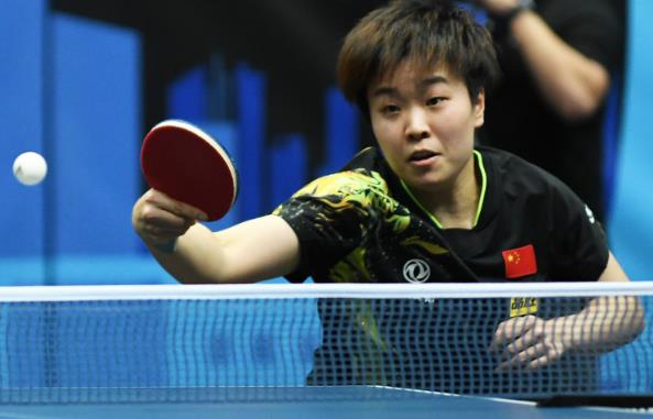 虽然出场受 虽然出场受